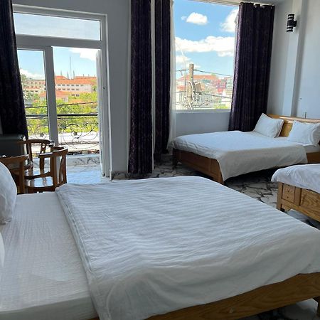 Minh Trang Hotel Да Лат Екстериор снимка